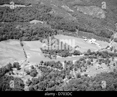 Eine Luftaufnahme der Schäden, die der Hurrikan Camille in Tyro, Virginia, in Richmond, USA, verursacht hat. Das Bild zeigt die Überschwemmungen und Zerstörungen, die durch die Naturkatastrophe von 1969 verursacht wurden. Stockfoto