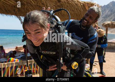 Tauchen in und um die ägyptischen Ort Dahab (Sinai) Stockfoto