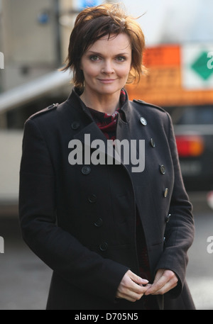 Sharon Small außerhalb der ITV Studios London, England - 23.02.12 Stockfoto