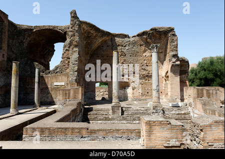 Villa Adriana. Tivoli. Italien. Blick auf einen Abschnitt des Thermae Con Heliocaminus sind die ältesten Bäder in der Villa. Hadrian Stockfoto