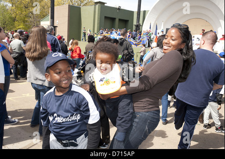 2012 little League Opening Day Parade und Rallye im Abschnitt Park Slope, Brooklyn. Stockfoto