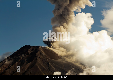 Tungurahua Vulkan ausbricht, Ecuador März 2013 Stockfoto