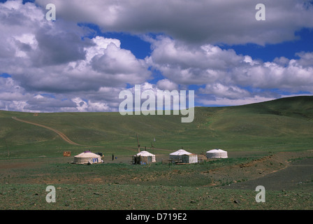 Mongolei, Wüste Gobi, in der Nähe von Dalanzadgad, Wiesen (Steppen), Gers (Jurten) Stockfoto