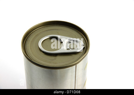 Aktion Aluminium Dosen auf dem weißen Hintergrund. Stockfoto