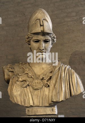 Büste der Athena. Römische Skulptur nach Original von etwa 420 V.Chr. Glyptothek. München. Deutschland. Stockfoto