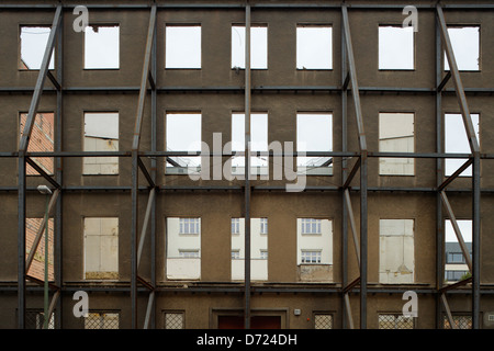 Berlin, Deutschland, Fassade eines abgerissenen Altbaus Stockfoto