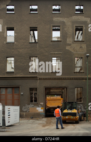 Berlin, Deutschland, Fassade eines abgerissenen Altbaus Stockfoto