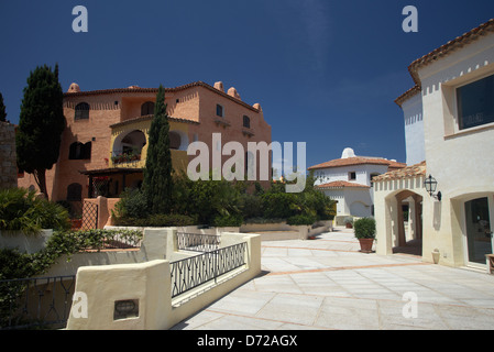 Porto Cervo, Italien, Häuser zur Miete auf der Promenade du Port Stockfoto