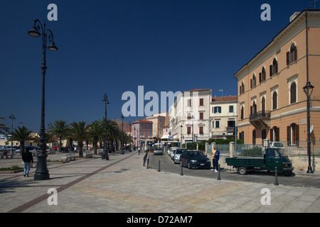 La Maddalena, Italien, prächtige Kathedrale historische Stadthäuser im Zentrum Stockfoto