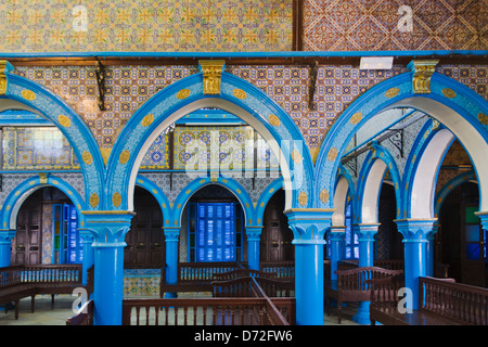 Innen El-Ghriba, jüdische Synagoge, Djerba, Tunesien Stockfoto