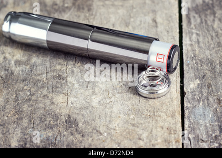 elektronische Zigarette Batteriehalter, Nahaufnahme Stockfoto