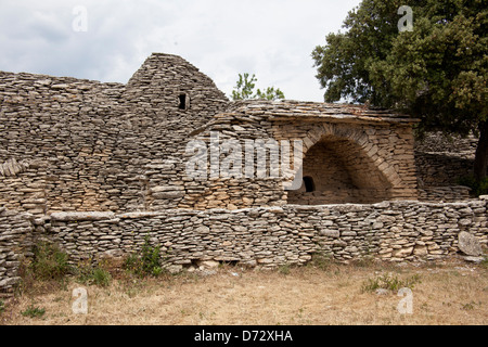 Gordes, Frankreich, Steinhuetten der Open Air Museum-Le Village des Bories- Stockfoto