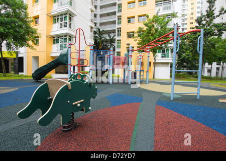 Singapur allgemeines Gehäuse Wohnungen Kinderspielplatz im Bezirk Punggol Stockfoto