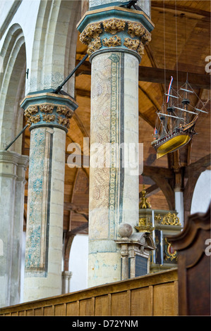 Die Oude Kerk älteste Kirche in Amsterdam. Stockfoto