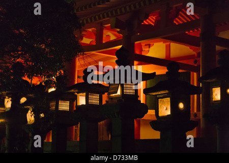 Laternen am Kasuga-Taisha-Schrein, Laternenfest, Nara, Japan Stockfoto