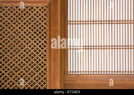 Holztür, Tempel Tofuku-Ji, Kyoto, Japan Stockfoto