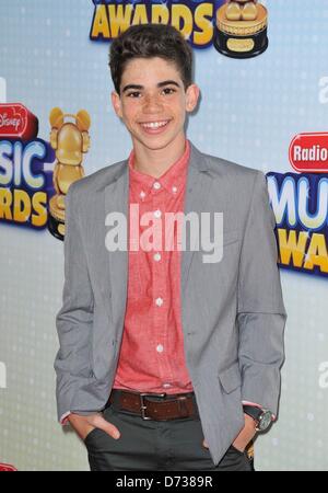 Cameron Boyce im Ankunftsbereich für Radio Disney Music Awards, Nokia Theatre L.A. Live, Los Angeles, CA 27. April 2013. Foto von: Dee Cercone/Everett Collection Stockfoto