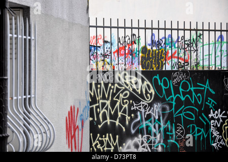 Graffiti street-Art-Kunst in Paris Stockfoto