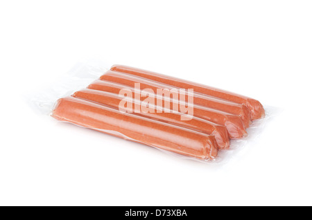 Packen Sie fünf Würstchen. Isoliert auf weißem Hintergrund Stockfoto