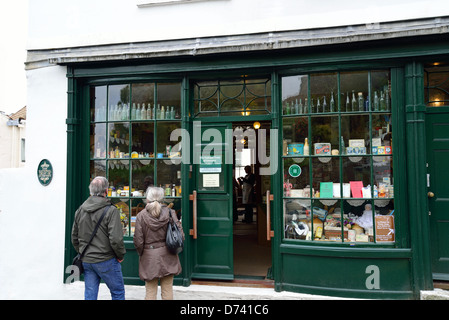 Viktorianische Shop & Stube, Cornet Street, St. Peter Port (Saint-Pierre-Port), Guernsey, Vogtei Guernsey, Channel Islands Stockfoto