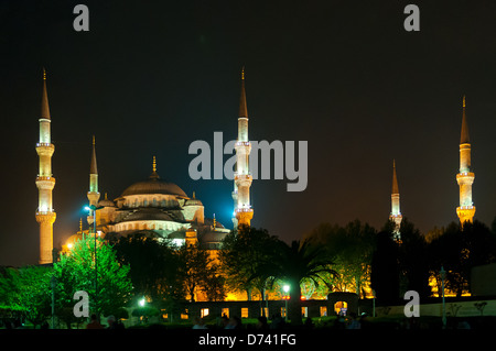 Die blaue Moschee bei Nacht, Sultanahmet, Istanbul, Türkei Stockfoto