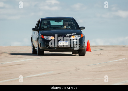 Ein 2006 schwarz Saturn Ion Redline Automobil ein Autocross-Rennen auf eine Regionalveranstaltung Sports Car Club of America (SCCA). Stockfoto