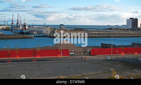 Eine Ansicht von Swansea SA1 Entwicklung Dockbereiche Wales UK KATHY DEWITT Stockfoto