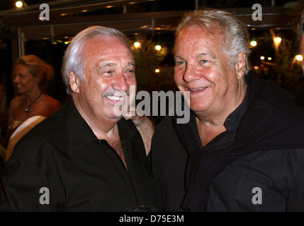 Marcel Campion und Massimo Gargia Marcel Campion party im Azur Park Golfe Saint-Tropez, Frankreich-10.08.11 Stockfoto