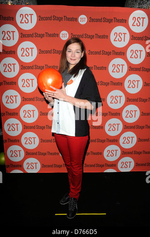 Heather Burns besucht die zweite Bühne Theater 25. jährliche All-Star-Bowling Classic in Lucky Strike Lanes & Lounge in New York Stockfoto