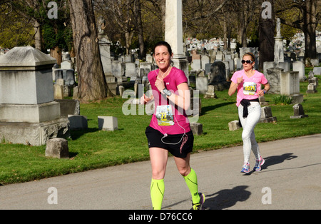 Halbmarathon-Läufer Rennen Rochester NY USA. Stockfoto