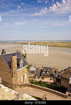 Der Strand und die Küste von betrachtet Mo saint Michel, Frankreich Stockfoto