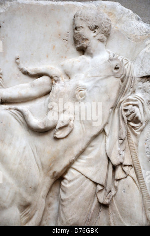 London, England, Vereinigtes Königreich. British Museum. Die Elgin Marbles - Teile des Parthenon in Athen von Lord Elgin erworben. Detail