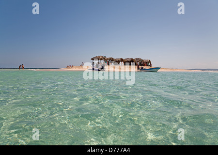 Puerto Plata, Dominikanische Republik, kristallklares Wasser in Paradise-Island - Stockfoto