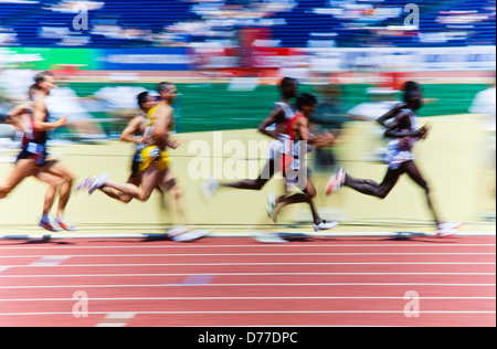 Beginn der Olympischen Rennen, männliche Läufer im Stadion. Atlanta 1996. Stockfoto