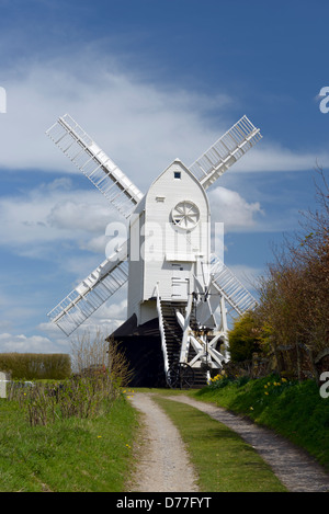 Jill Windmühle auf der South Downs über dem Dorf Clayton, East Sussex, Großbritannien Stockfoto