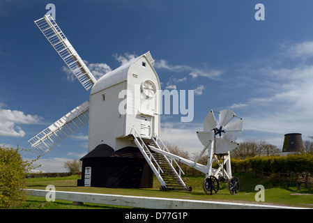 Jill Windmühle auf der South Downs über dem Dorf Clayton, East Sussex, Großbritannien Stockfoto