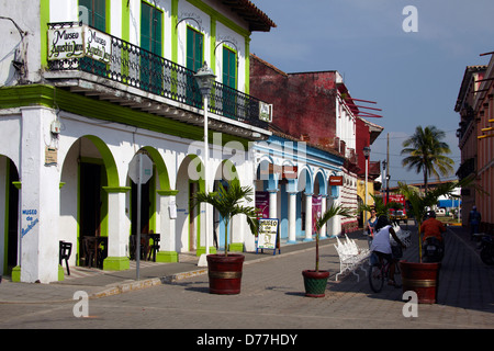 Mexiko Veracruz Zustand bekannt Stadt geschützt durch Unesco Pedesrian Straße typische Häuser Stockfoto