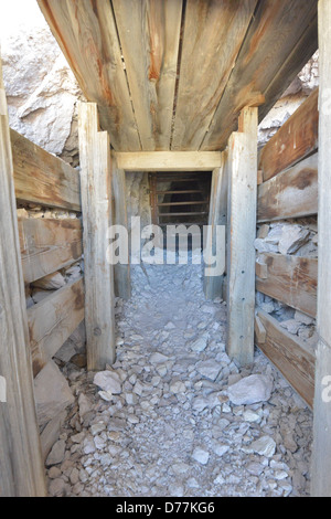 Rhyolith Goldmine Eingang. Stockfoto