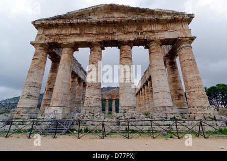 Die antike Stadt Segesta befindet sich in der Provinz Trapani, im Nordwesten von Sizilien, Italien. Stockfoto