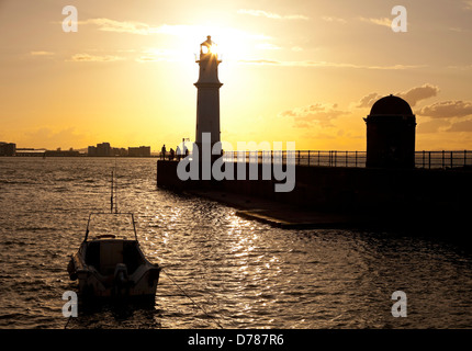 Newhaven, Leith, Edinburgh, Leuchtturm bei Sonnenuntergang Stockfoto