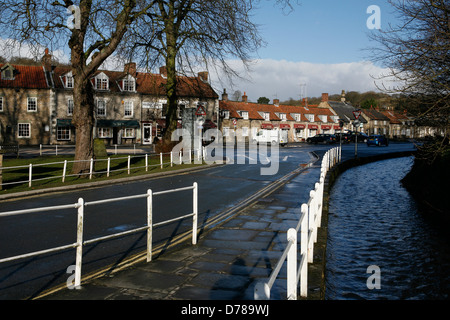 Blick auf das Dorf Thornton-le-Dale, North Yorkshire - Ryedale Stockfoto