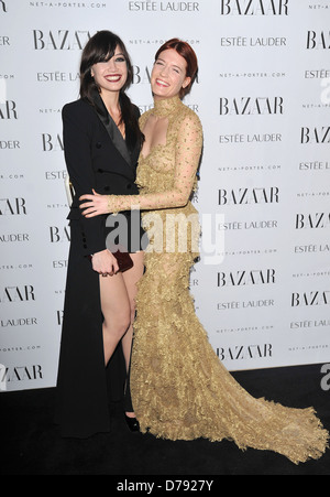 Daisy Lowe und Florence Welch Harpers Bazaar Frauen of the Year Award statt im Claridge es. London, England - 07.11.11 Stockfoto