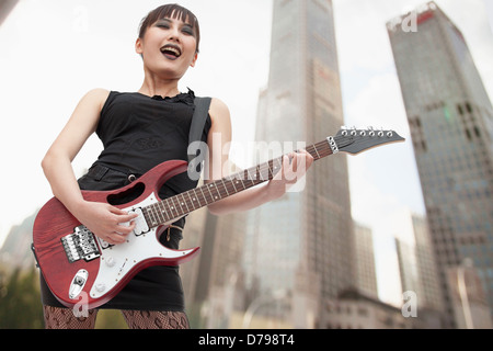 Junge Punk Rock Girl Stockfoto