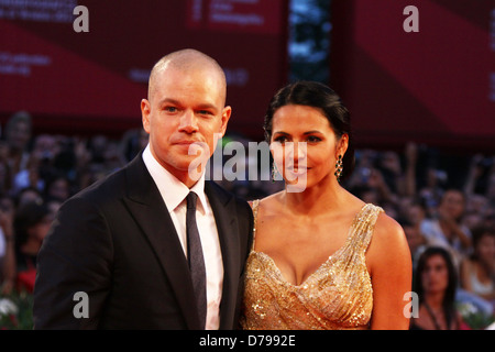 Matt Damon und seine Frau Luciana Barroso der 68. Filmfestspiele von Venedig - Tag 4 - Ansteckung - Premiere - Arrivals Venedig, Italien- Stockfoto