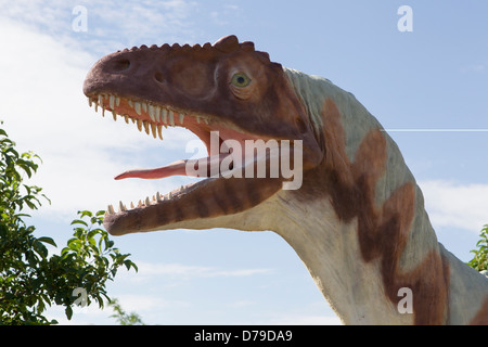 Allosaurus-Modell im Dinosaurier Garten, Utah Bereich House of Natural History, Vernal, UT. Stockfoto