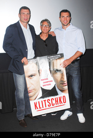 Vitali Klitschko, Eric Roberts Wladimir Klitschko Los Angeles Premiere von "Klitschko" at the Landmark Theater Los Angeles Stockfoto