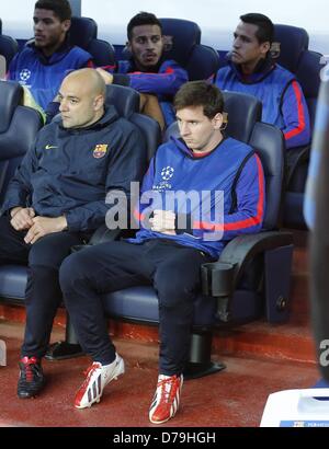 Barcelona, Spanien. 1. Mai 2013. Lionel Messi 10 Barca Substitutesu0026 #39; Bank-Spieler Bank Reserve Trainer Bank FC Barcelona gegen Bayern MünchenMunich Fußball UEFA Champions League Halbfinale Rueckspiel Barcelona 01 05 2013 CL Saison 2012 2013 FCB Barca Fußball Champions League 2012-Halbfinale x1x 2013 vertikale Highlight Premiumd Deutschland Muenchner FCB International Wettbewerb Fußball Home Trikot Fußball Fußball-Saison 2012 2013 Rueckspiel Champions League Football Herren Männer Camp Nou. Bildnachweis: Aktion Plus Sportbilder / Alamy Live News Stockfoto