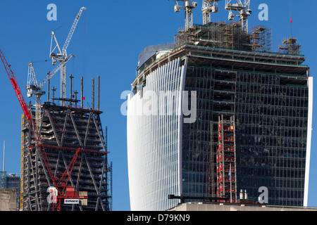 20 Fenchurch Street (Walkie-Talkie) & 122 Leadenhall Street (Cheesegrater) Wolkenkratzer im Bau - City of London Stockfoto