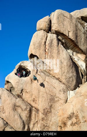 Kletterer im Joshua Tree National Monument in Kalifornien Stockfoto