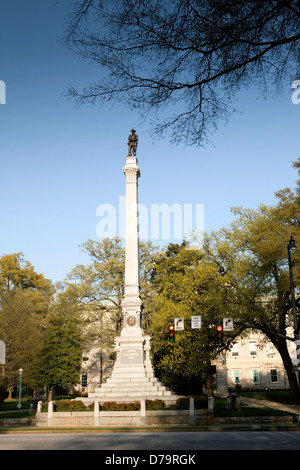 Ein Blick auf das Confederate Monument an der North Carolina State Capitol Stockfoto